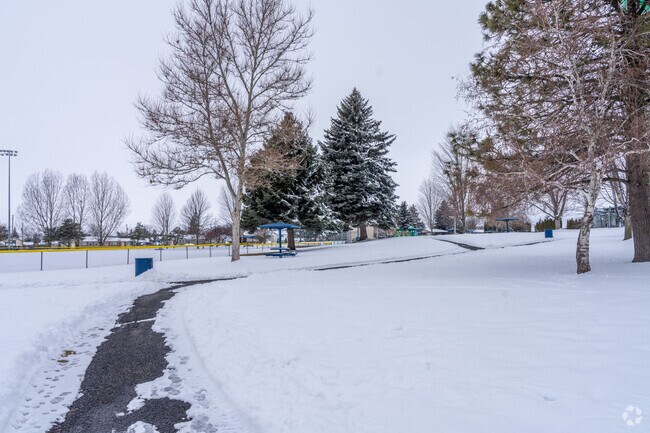 Sunset Park has a walking trail that surrounds the park.