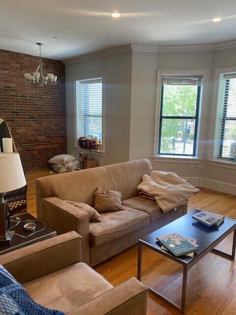 1087 Beacon St unit 3, Brookline, MA 02446 - photo 5