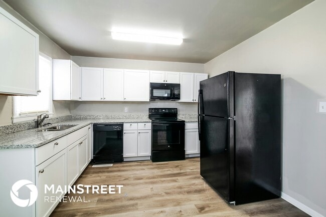 1502 SW 1st St, Lee's Summit, MO 64081 - photo 7