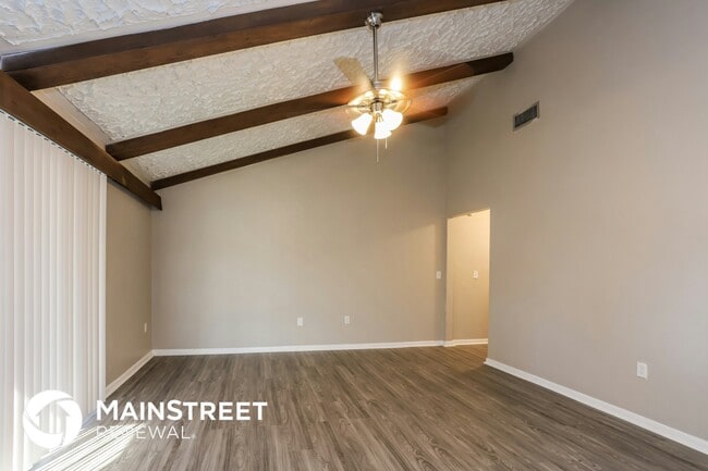 609 Willow Run, Lakeland, FL 33813 - photo 4