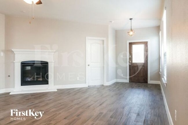 2504 Cerro Ranch Rd, Aubrey, TX 76227 - photo 3