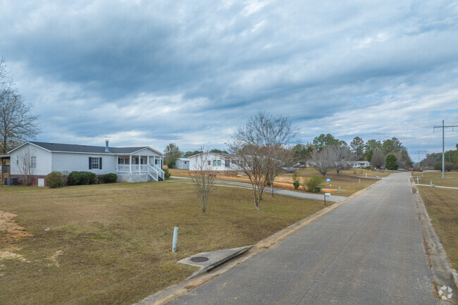 You have many manufactured homes in Vincent Alabama.