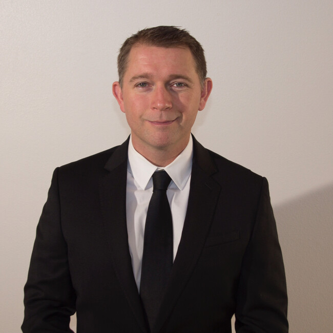 Agent Photo