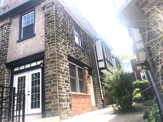 4320 Spruce St Unit 2, Philadelphia, PA 19104