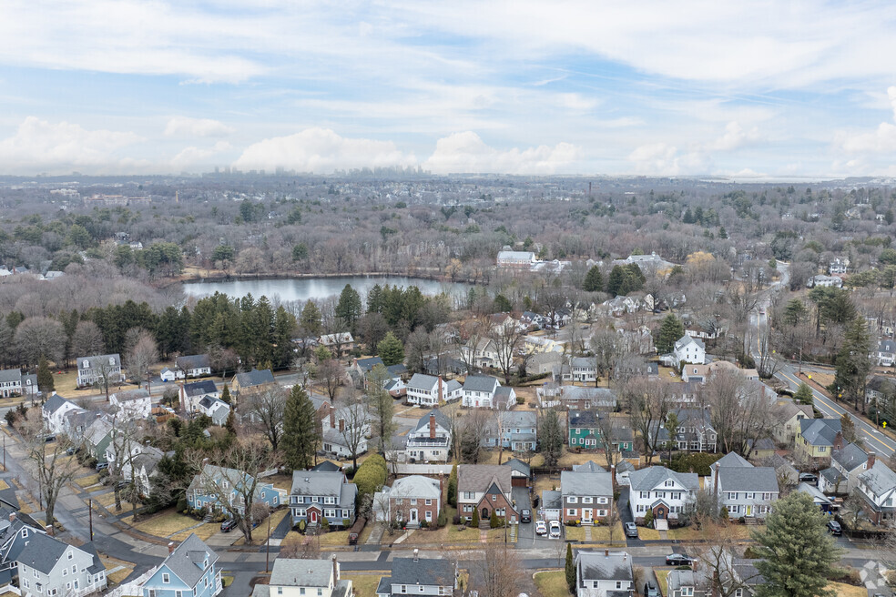 NH_MiltonCenter_561182_P2_V1_HK_031925