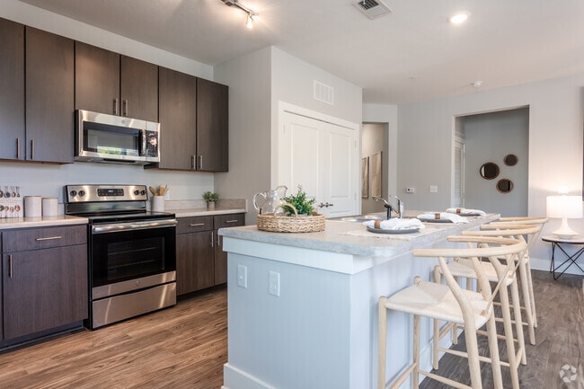 Atlantic on the Boulevard, North Charleston, SC 29406 - photo 6