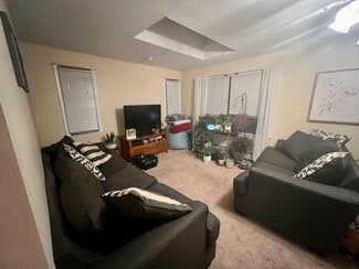 167 Elm St Unit 2, Milford, NH 03055