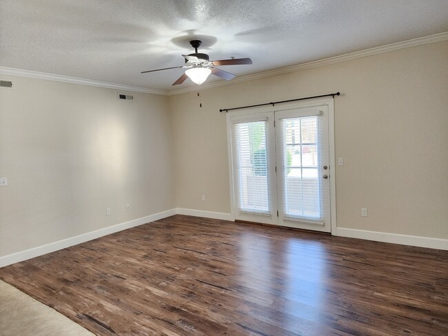 1030 N 995 W unit 903, Orem, UT 84057 - photo 3