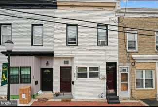 48 W Atlantic Ave Unit A, Audubon, NJ 08106