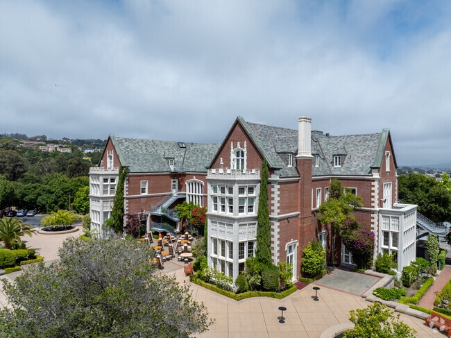 Mercy High School's supportive community fosters growth.