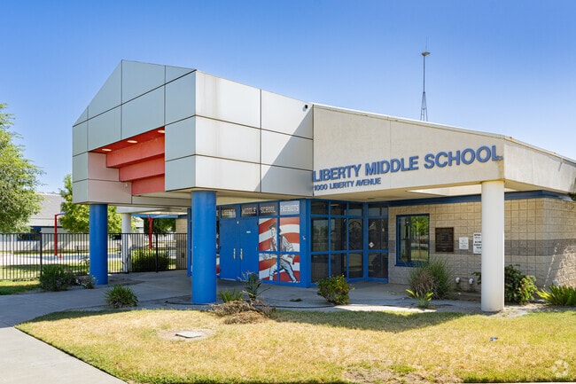Liberty Middle School provides a great education for Lemoore students to succeed.