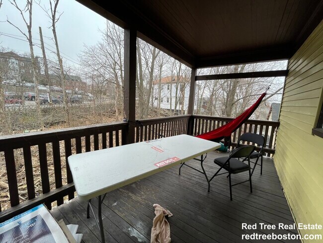 6 Eldora St unit 3, Roxbury Crossing, MA 02120 - photo 4