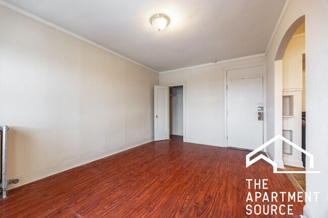 6928 N Greenview Ave unit 608, Chicago, IL 60626 - photo 5