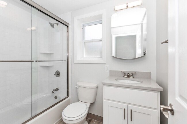 Bayberry Gardens Apartments, Scotch Plains, NJ 07076 - photo 7