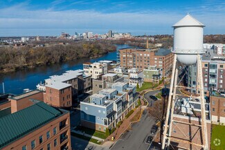 Rocketts Landing