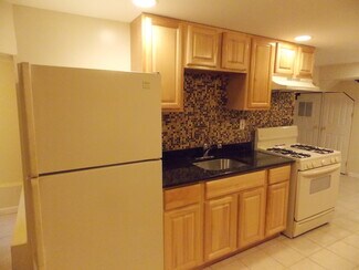 2839 N Calvert St Unit B, Baltimore, MD 21218