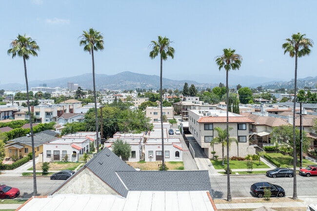 Tree-lined streets and charming bungalows give the Mariposa neighborhood a warm, residential feel.