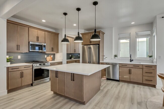 11078 S Lake Run Rd unit 37364641, South Jordan, UT 84009 - photo 2