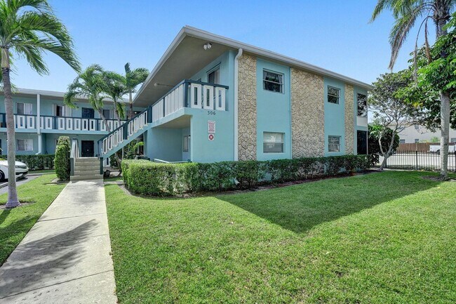 306 E Ocean Ave unit 206, Boynton Beach, FL 33435 - photo 2