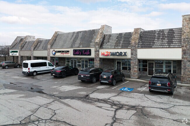 Errands are a breeze in the Highland neighborhood with its shopping centers.