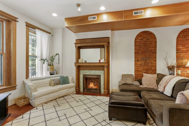 1116 Monroe St NW, Washington, DC 20010 - photo 2