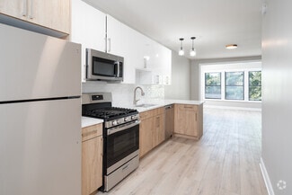 1310-1318 W Howard St, Chicago, IL 60626