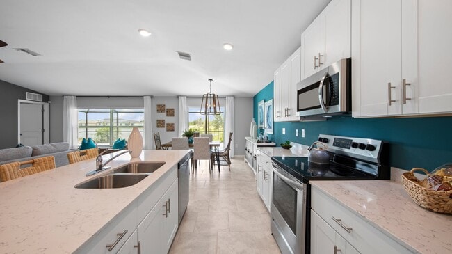 115 Hercules Dr, Port Charlotte, FL 33981 - photo 4