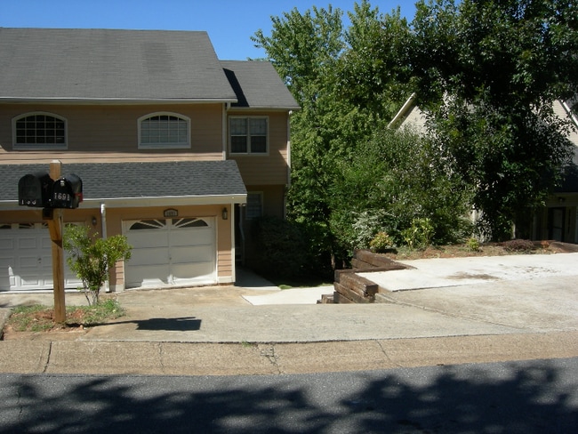 1691 Paddlewheel Dr NE, Marietta, GA 30062 - photo 6