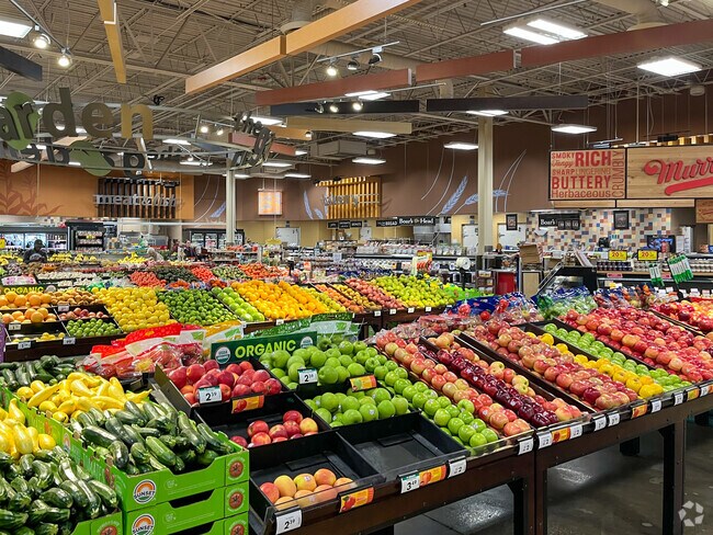 Residents usually get their produce and groceries from the Kroger in Willow Lawn Shopping Mall.