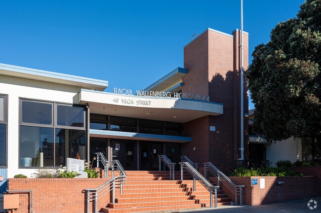 Wallenberg (Raoul) Traditional High School is a highly rated school in San Francisco.