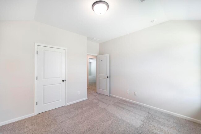 306 Waldrop Loop 29.jpg
