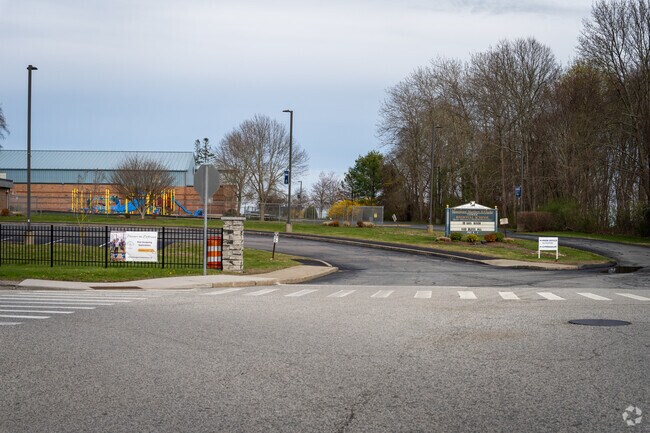 Experience academic excellence at Monsignor Matthew Catholic Regional School in South Kingstown.