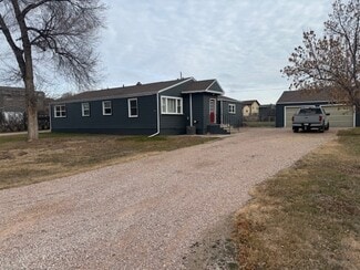 710 Glenside St, Rapid City, SD 57703