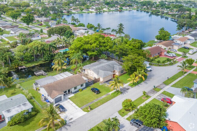 A bird's eye view of Westview in Pembroke Pines, FL.