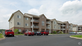 1689 Eden Park Dr, Hamilton, OH 45013