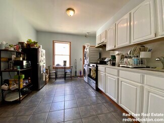 64 1/2 Day St Unit 1, Boston, MA 02130