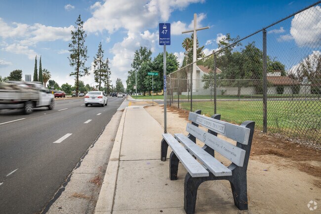 Venola residents have access to convenient public transportation.