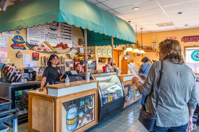 Babe's Pizza and Pasta is a popular Italian restaurant in Cutten.