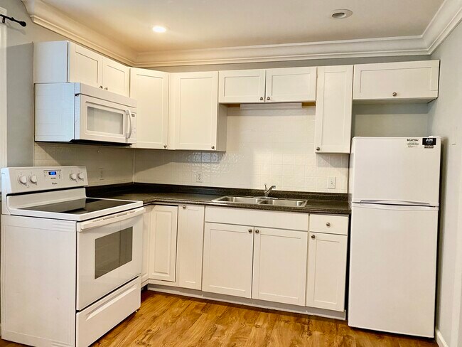 164 W Wall St unit A 5, Cookeville, TN 38506 - photo 7