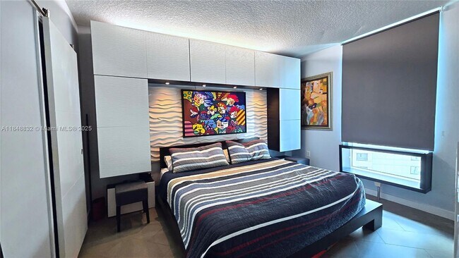 Metropolis at Dadeland unit 1206, Miami, FL 33156 - photo 2