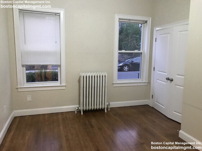 10 Greylock Rd unit 1, Allston, MA 02134 - photo 4