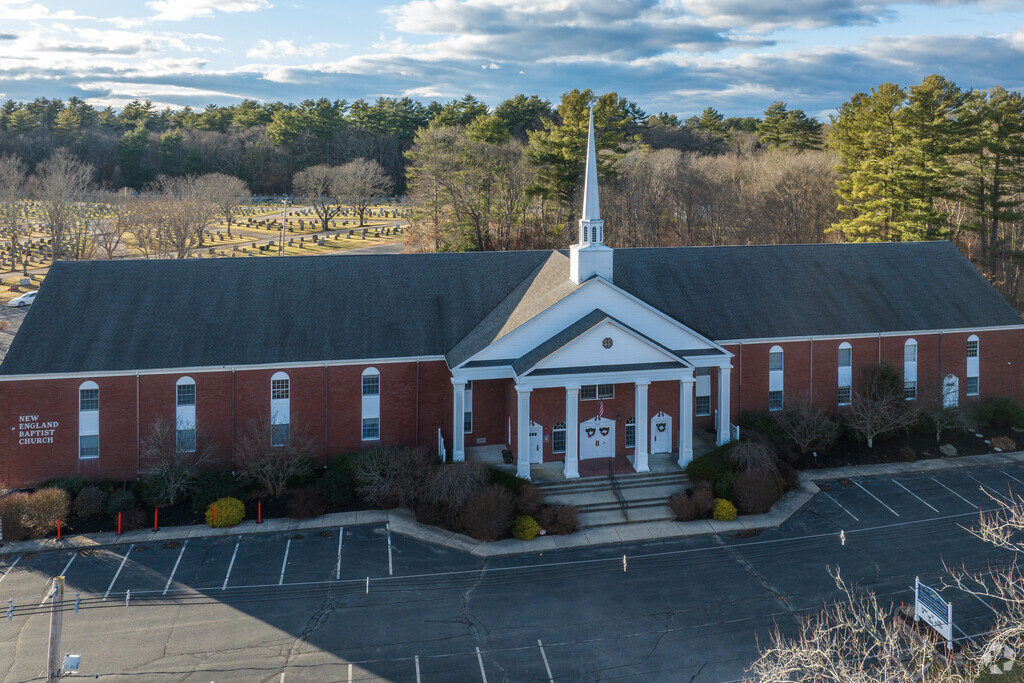 Watch your children grow at New England Baptist Academy in West Bridgewater.