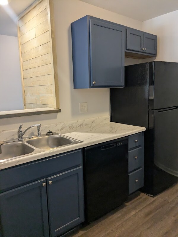 2111 Peppertree St, Durham, NC 27705 - photo 2