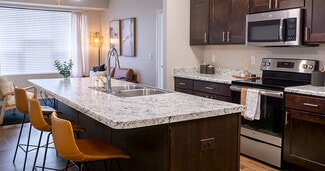 6300 Merle Hay Rd, Johnston, IA 50131