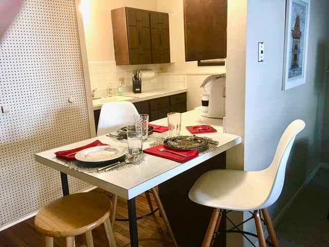 Lee Crest Apartments, Manhattan, KS 66502 - photo 5