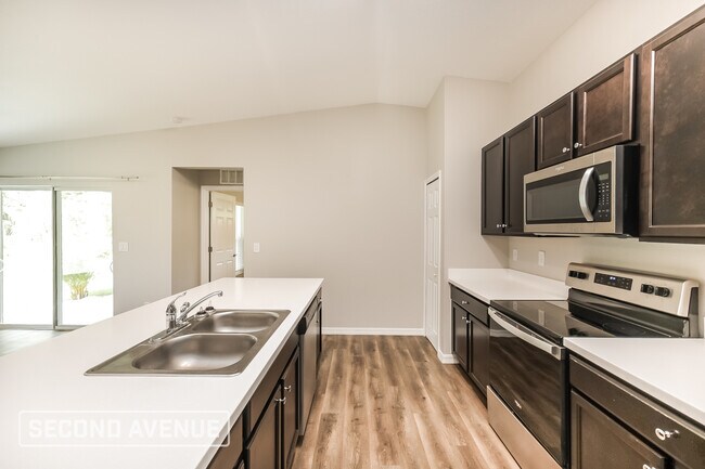 494 Hoffer St, Port Charlotte, FL 33953 - photo 6