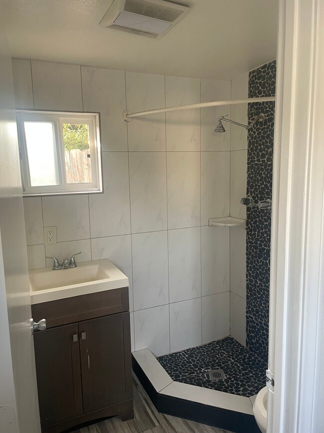 1733 W 150th St, Gardena, CA 90247 - photo 7