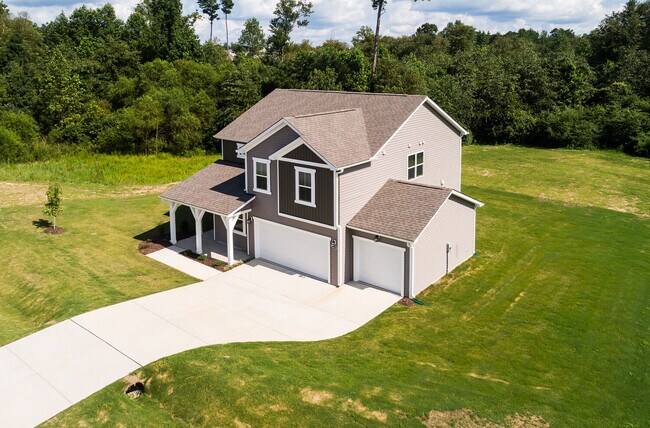 63 Lynn Crest Way, Four Oaks, NC 27524 - photo 2