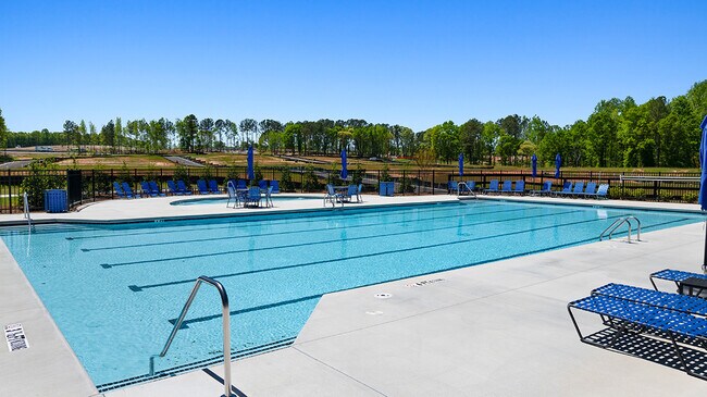 158 King Village, Braselton, GA 30517 - photo 6