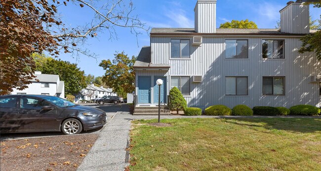 19 Somers St unit F9, Danbury, CT 06810 - photo 3